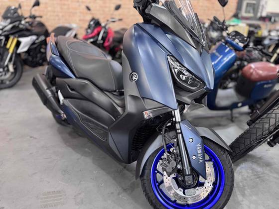 YAMAHA XMAX ABS YAMAHA XMAX ABS
